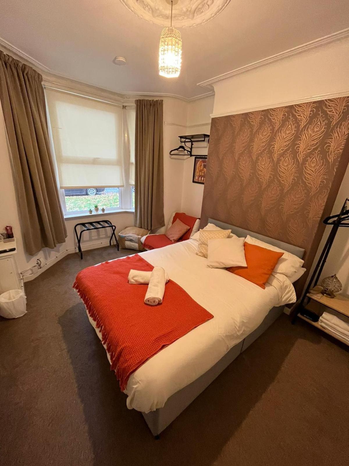 Rooms Anfield- 5 Mins From Lfc Liverpool Exterior foto